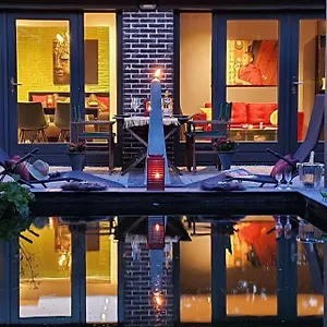 Bed & Breakfast Downtown Hideaway, Grand Deluxe